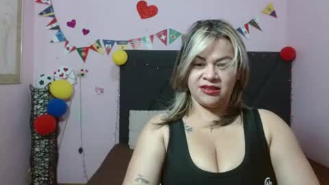 pamela_echeverria online show from 06.26.26