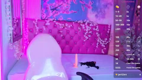 Snapshot of pamela_milf46 chatting on 03.13.26 pamela_milf46 online show from 03.13.26