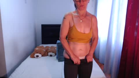 Snapshot of pamelaa_jagger chatting on 06.26.26 Pamela Jagger online show from 06.26.26