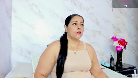 Snapshot of pamelaasshorny chatting on 10.14.25 Pamela online show from 10.14.25