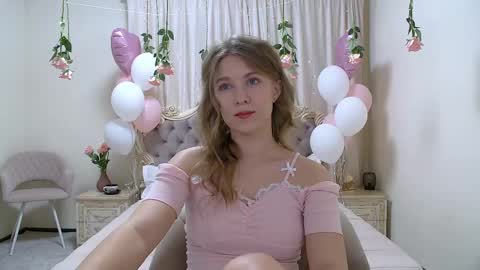Snapshot of pamelablair chatting on 02.23.25 Pamela Blair online show from 02.23.25