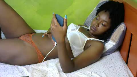 Snapshot of pamelacreed7 chatting on 12.06.24 pamela online show from 12.06.24