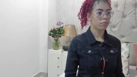 TELL ME PAMELLA AND GIVE ME A GOOD GRADE ITS IMPORTANT online show from 10.02.25