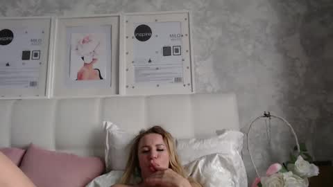 Pamella online show from 11.04.25