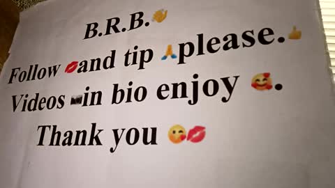 Snapshot of pamid215 chatting on 12.17.25 angel hris online show from 12.17.25