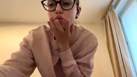 Lia online show from 07.26.26