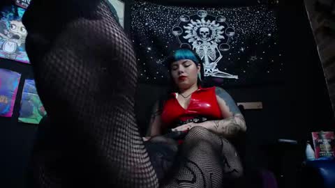       online show from 02.19.25