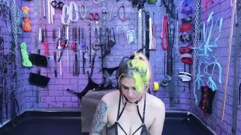 PandoraNez online show from 02.03.25