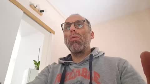 Snapshot of pansak1973 chatting on 02.22.25 pansak1973 online show from 02.22.25