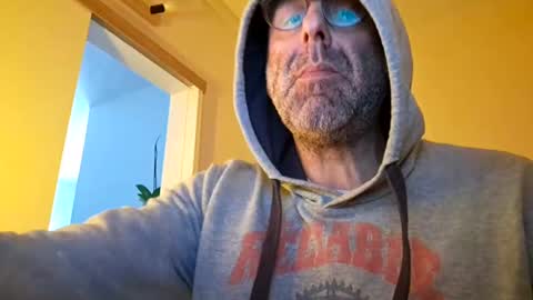 Snapshot of pansak1973 chatting on 02.22.25 pansak1973 online show from 02.22.25