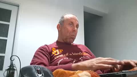 Snapshot of pansak1973 chatting on 11.14.25 pansak1973 online show from 11.14.25