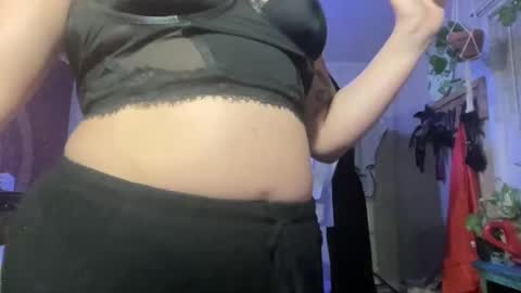 Snapshot of pantiesofthefae chatting on 01.16.25 Pantiesofthefae online show from 01.16.25