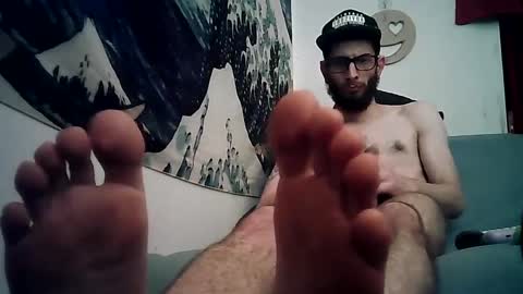 Snapshot of pantslesstraveler_plt chatting on 12.05.24 PantsLessTraveler online show from 12.05.24