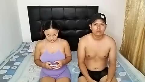 Paola 23 and Andres 25 online show from 03.12.25