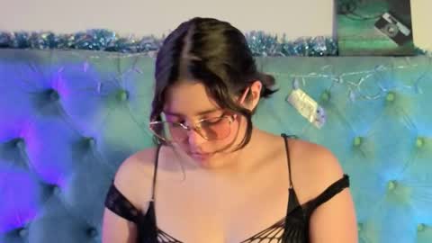 Paola Lyon online show from 01.12.26