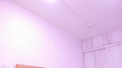 Paola  online show from 02.22.25