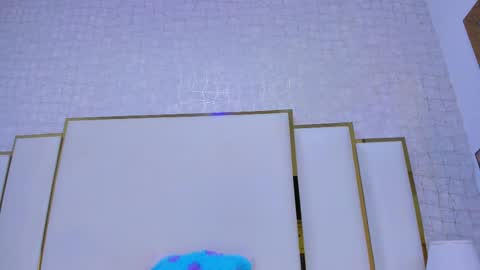 Paola  online show from 11.24.25