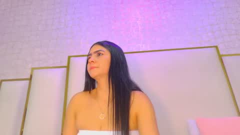 Paola  online show from 06.19.26
