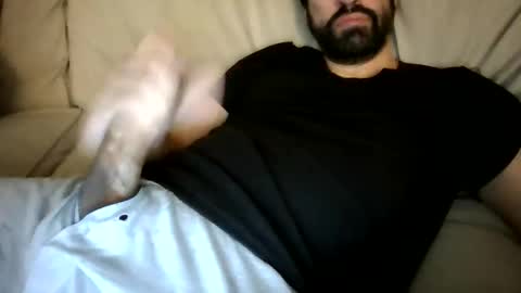 Snapshot of paolo402 chatting on 12.17.25 Paolo online show from 12.17.25