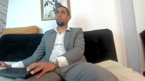 Paolo online show from 10.16.25