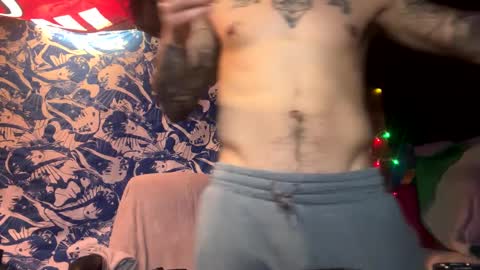 Snapshot of papi232021 chatting on 03.08.25 papi232021 online show from 03.08.25