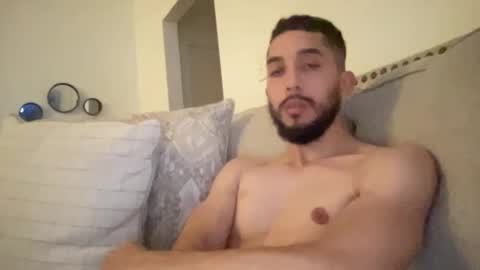 Snapshot of papicubano_guapo23cm chatting on 12.16.24 papicubano_guapo23cm online show from 12.16.24