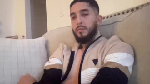 Snapshot of papicubano_guapo23cm chatting on 11.09.25 papicubano_guapo23cm online show from 11.09.25