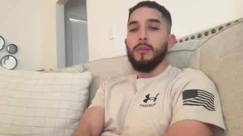 Snapshot of papicubano_guapo23cm chatting on 11.16.25 papicubano_guapo23cm online show from 11.16.25