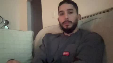 Snapshot of papicubano_guapo23cm chatting on 11.27.25 papicubano_guapo23cm online show from 11.27.25