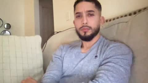 Snapshot of papicubano_guapo23cm chatting on 12.02.25 papicubano_guapo23cm online show from 12.02.25