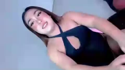 Fina Dwarf online show from 07.11.26