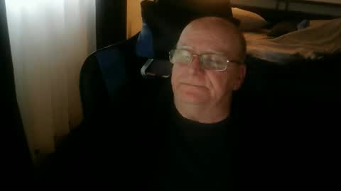 papilly online show from 04.05.26