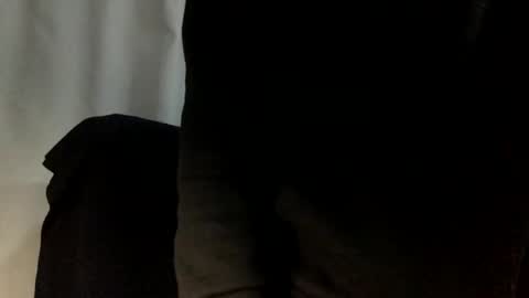 Snapshot of papy_dani33 chatting on 10.31.25 papy_dani33 online show from 10.31.25