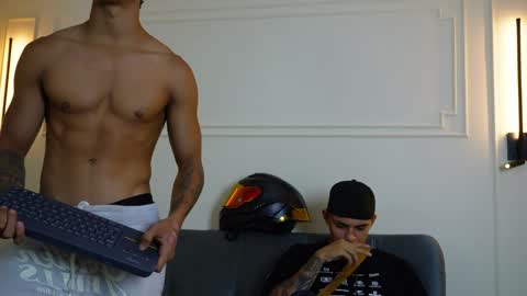 Ryan And Casper online show from 01.17.25