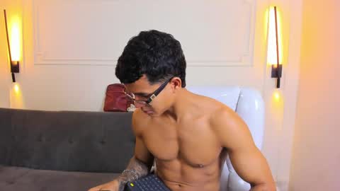 Ryan And Casper online show from 05.19.26