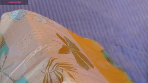 paranoidtemptaion_ online show from 10.17.25