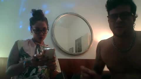 Snapshot of parejarock40346 chatting on 04.03.26 parejarock40346 online show from 04.03.26