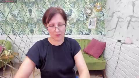 Paris online show from 01.07.25