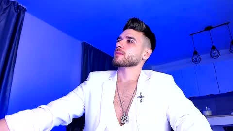 Paris online show from 12.25.24