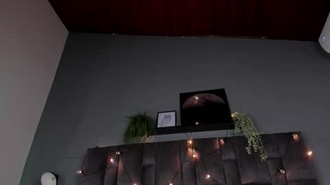 PARIS online show from 02.12.26