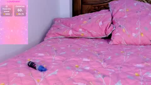 Snapshot of parisshayk chatting on 12.13.24 Paris online show from 12.13.24