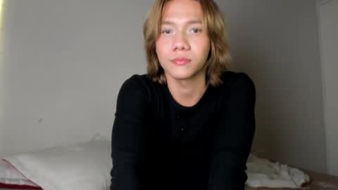 Snapshot of parisstone2 chatting on 01.20.25 connie online show from 01.20.25