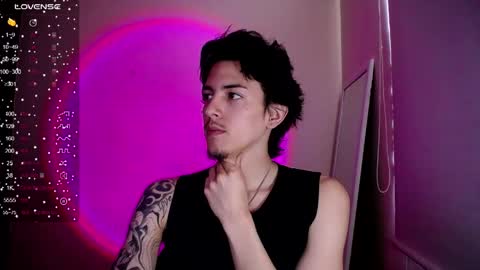 Snapshot of parker_222 chatting on 04.01.26 parker_222 online show from 04.01.26