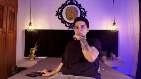 Snapshot of parker_noah chatting on 01.17.26 parker_noah online show from 01.17.26