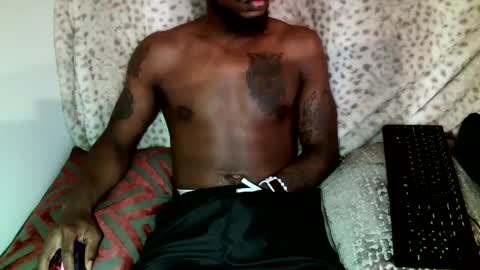 Snapshot of parlay0028 chatting on 12.20.24 Parlay tellio online show from 12.20.24