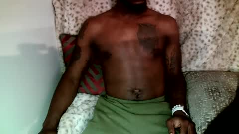 Snapshot of parlaytellio chatting on 12.26.24 Parlay Tellio online show from 12.26.24