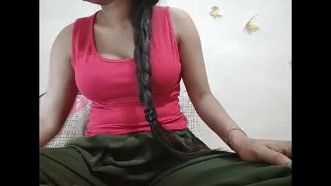parneetu_642 online show from 04.13.26