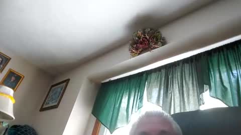 Snapshot of part86 chatting on 12.27.24 part86 online show from 12.27.24