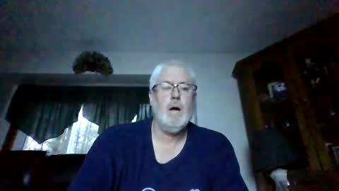 Snapshot of part86 chatting on 01.01.25 part86 online show from 01.01.25