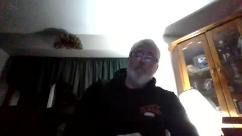 Snapshot of part86 chatting on 01.11.25 part86 online show from 01.11.25